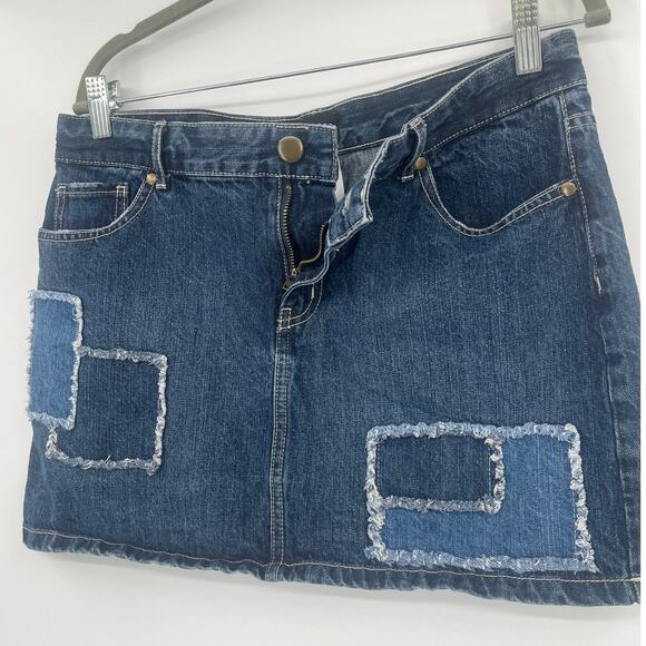 Vintage Y2K Joe Boxer Patchwork Denim Mini Skirt Sz 7 Retro Frayed Jean Festival - Picture 4 of 7